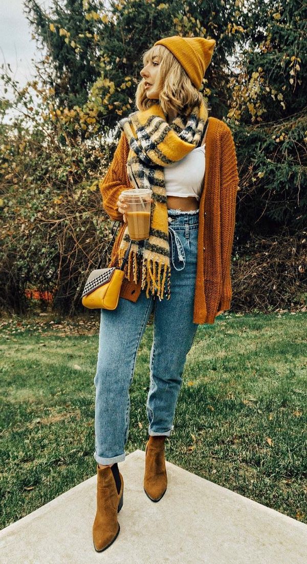 Fall Outfits With Scarves