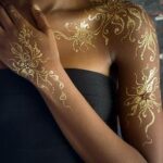 1688746082_Gold-Henna-Tattoos.jpg