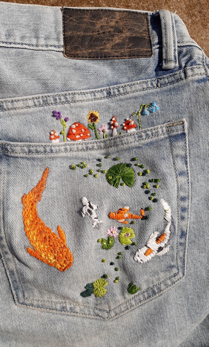 Embroidered Jeans Outfits