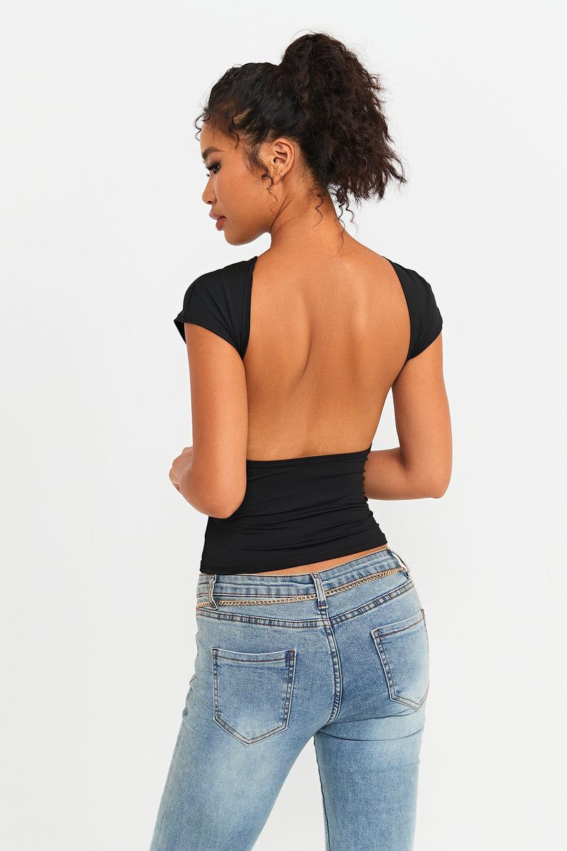 Open Back Shirt Outfits