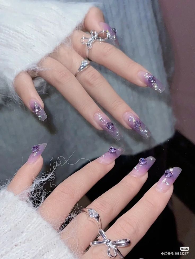 The Latest Nail Art Trends for Fashionable Fingertips
