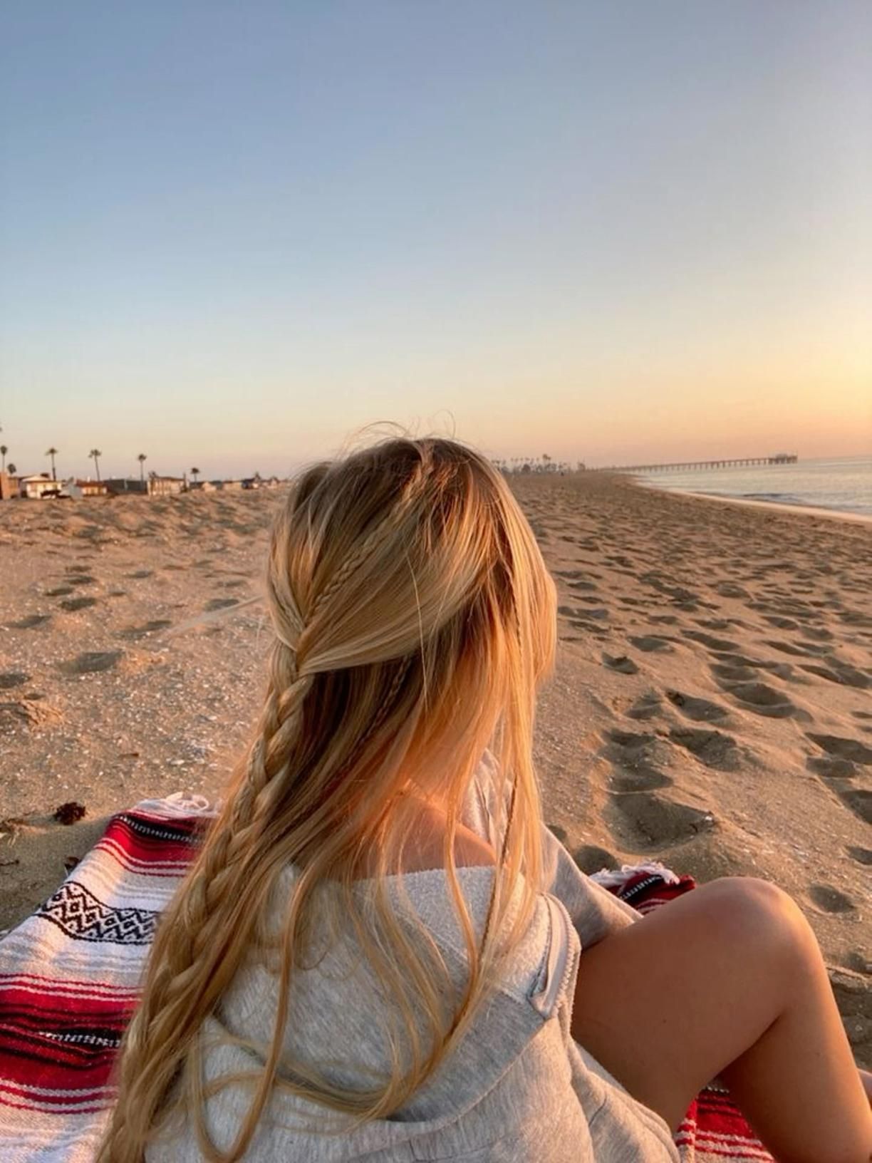 Cute Hairstyle To Beach