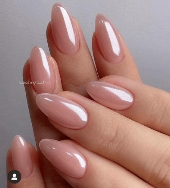 Chic and Trendy Nail Designs for a Flawless Nude Look