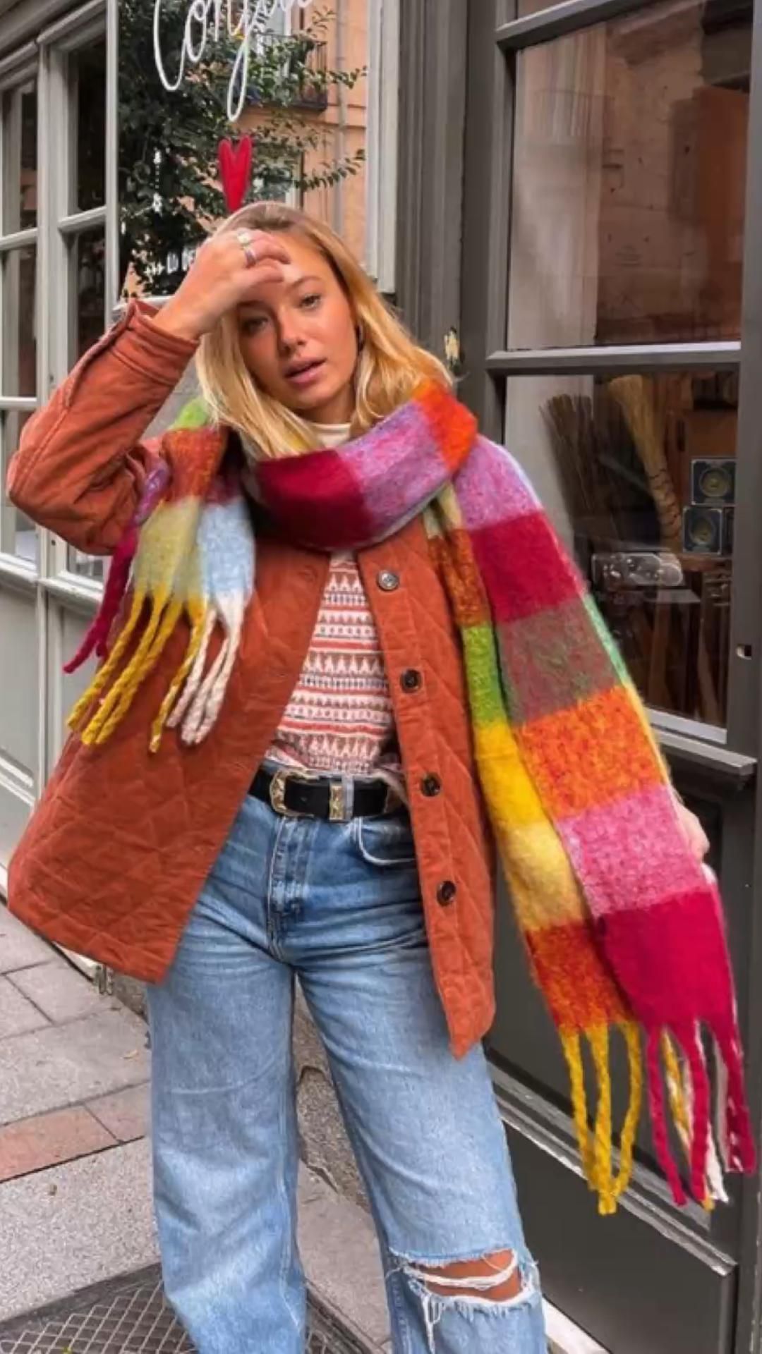 Stylish Ways to Incorporate Scarves Into Your Fall Wardrobe