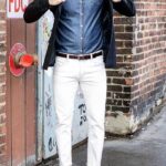 1688771286_Men-Work-Outfits-With-Boots.jpg