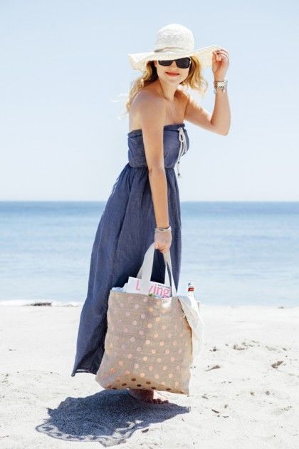 How to Create Your Own Stylish Beach Tote from Scratch