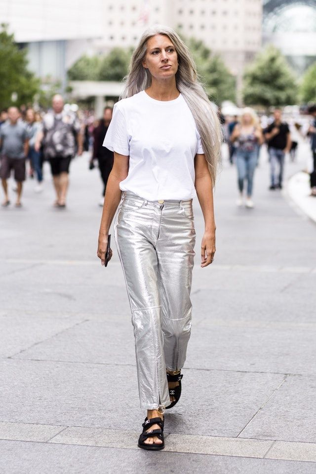 Metallic Pants Outfits For
  Ladies