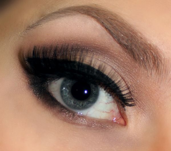 Adele-Inspired Eye Make-Up