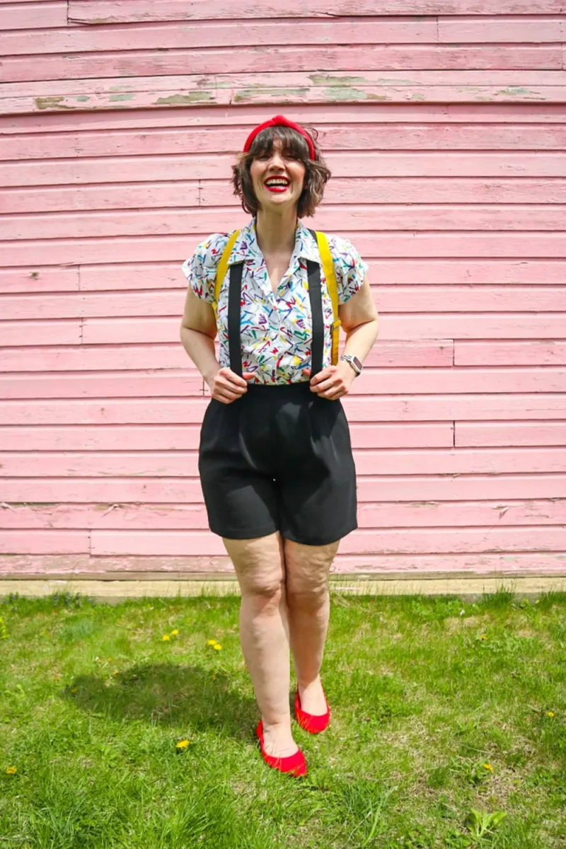 Ideas To Wear Skirts With
  Suspenders