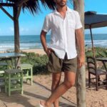 1688783362_Men-Vacation-Outfits.jpg
