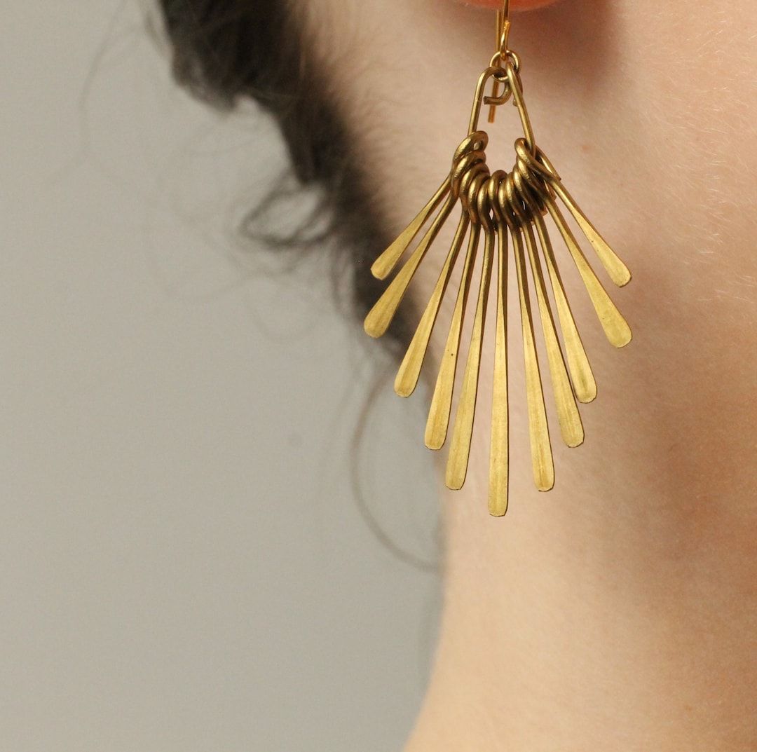 Stunning Brass Fringe Earrings: A Must-Have Accessory for Every Wardrobe