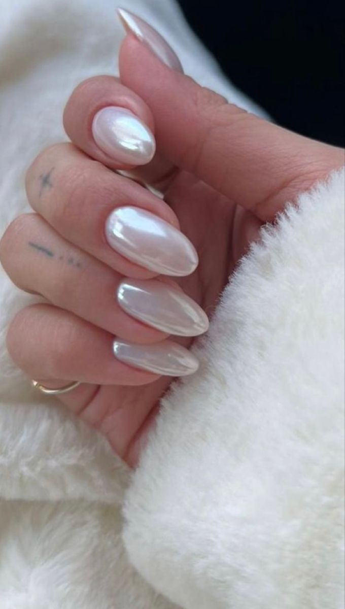 Chrome Nails For Your Beauty