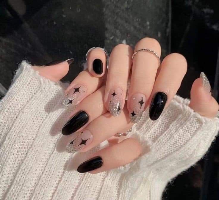 Adorable Nail Designs to Enhance Your Beauty