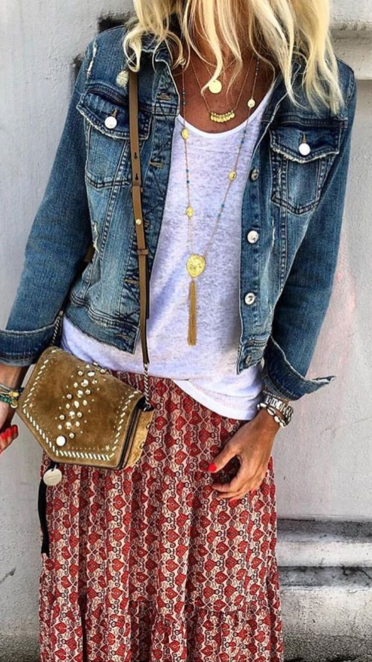 Fashion Forward: Stylish Fall Outfits Featuring A Denim Jacket