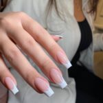 1688788306_French-Tip-Nails.jpg
