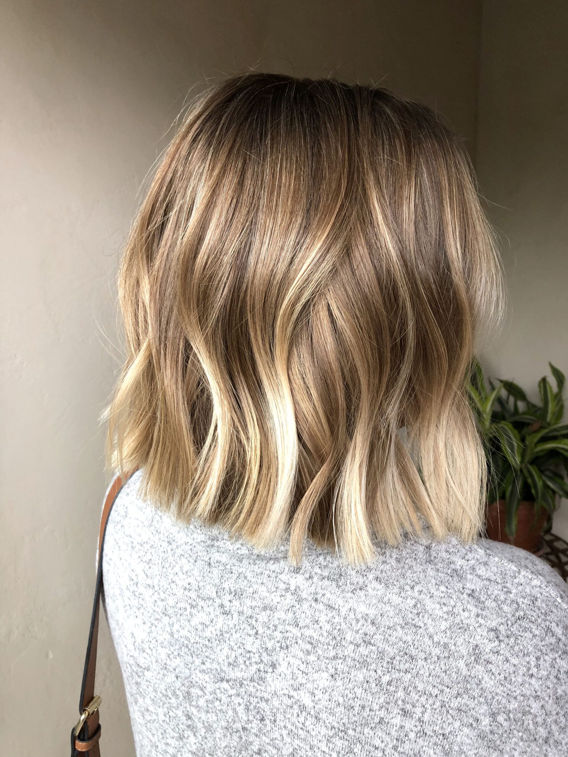 Refresh Your Look with a Blonde Balayage for Short Hair