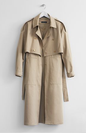 Stylish Ways to Wear a Nude Trench Coat