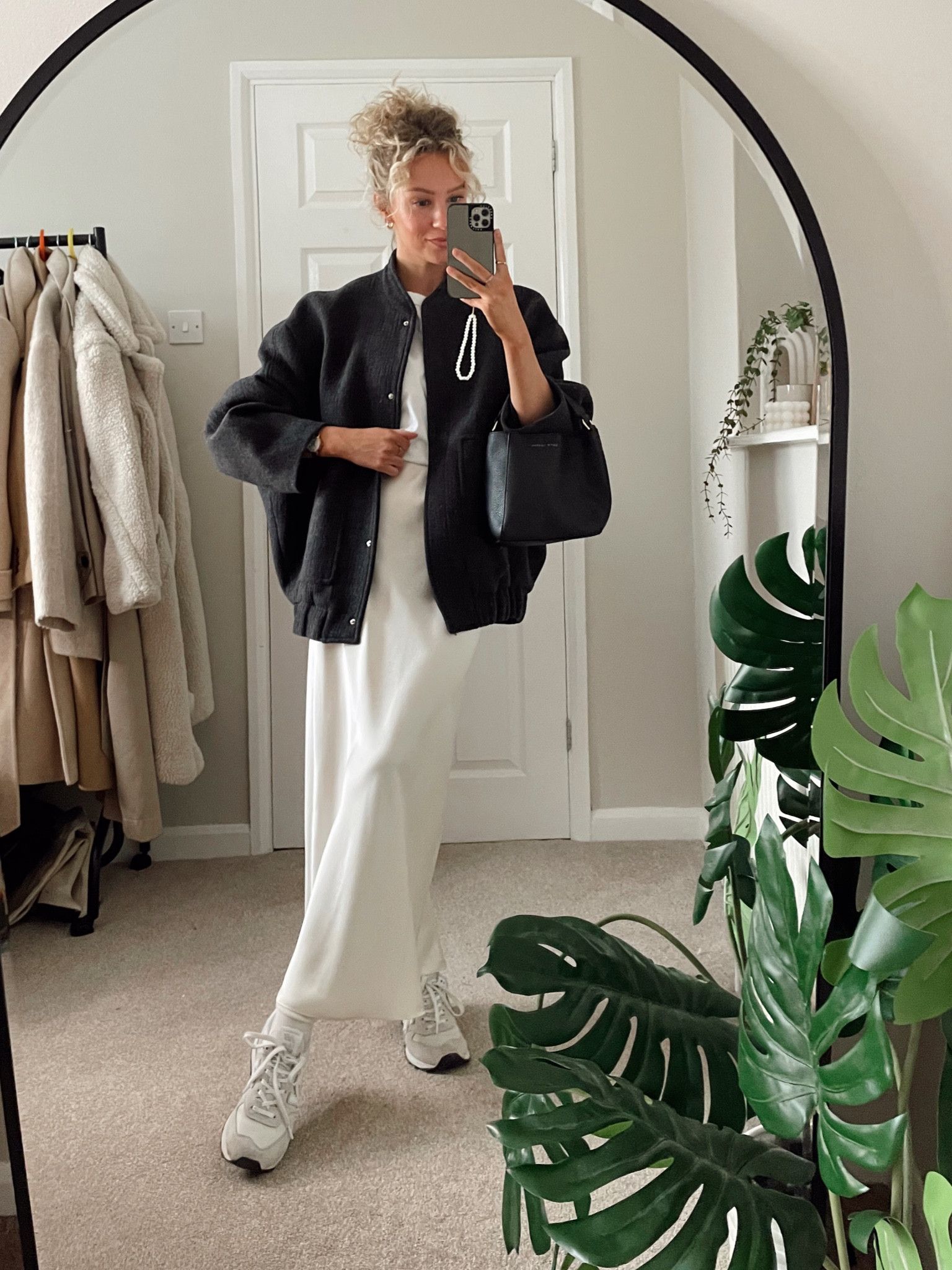 Chic Monochromatic Spring Styles for the Office