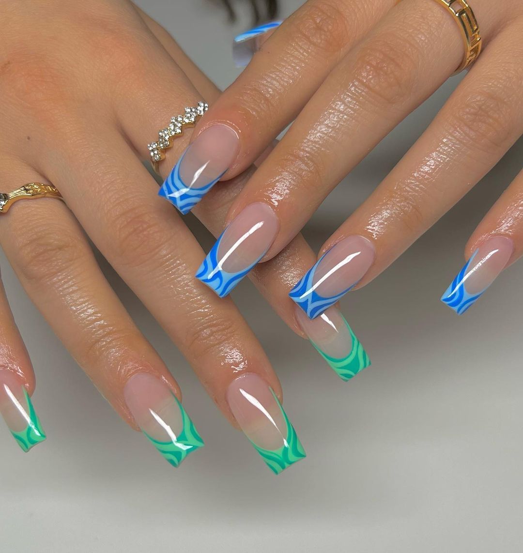 Festive Nail Designs to Elevate Your Holiday Look