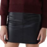1688801530_Mini-skirt-With-Pockets.jpg