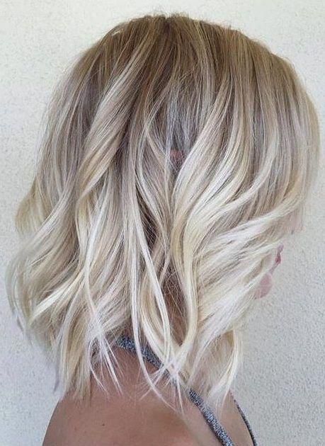 Stylish and Trendy Short Blonde Hairstyle Inspiration