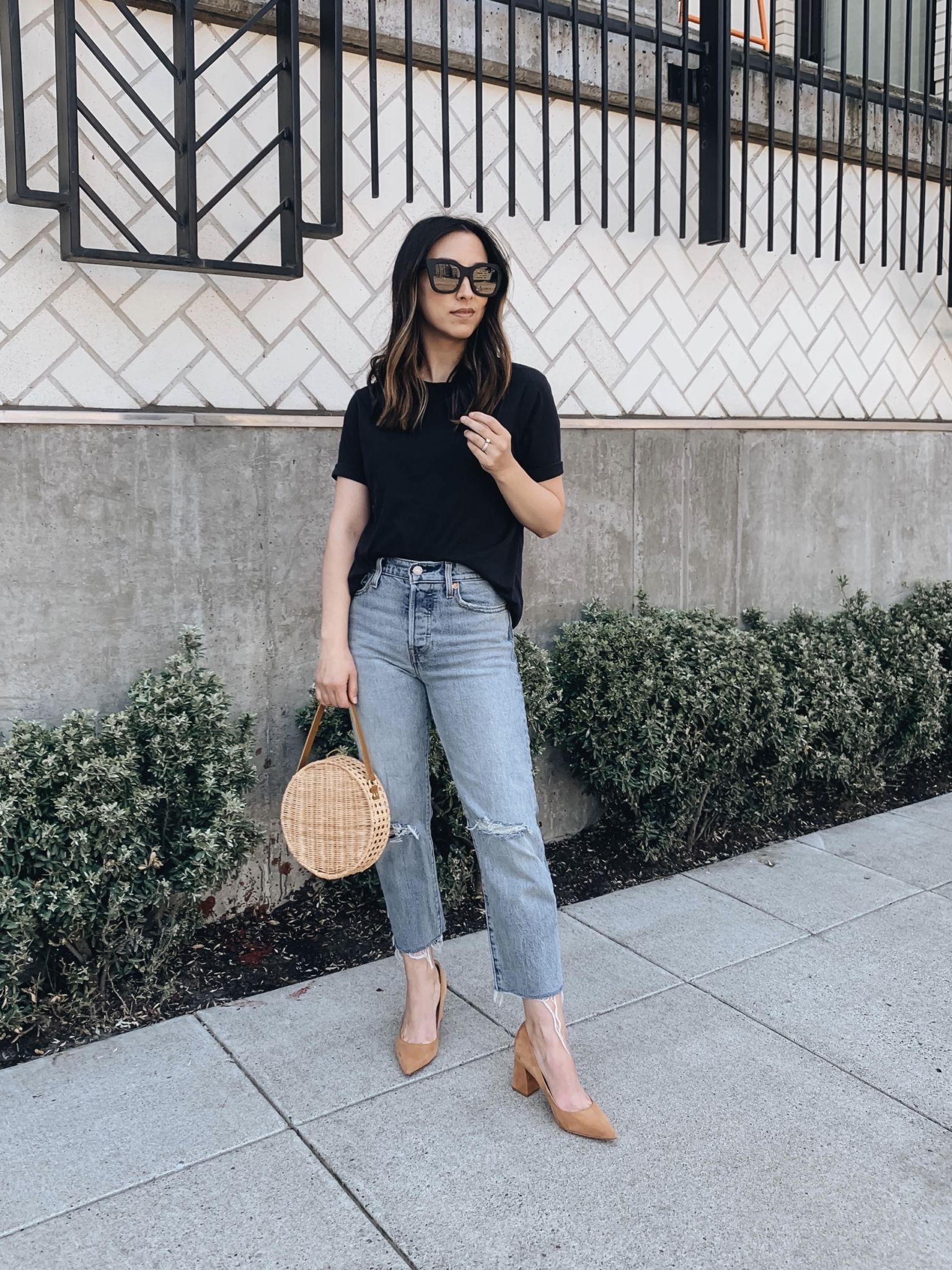 Effortless Style: Transitioning Your Wardrobe from Spring to Summer