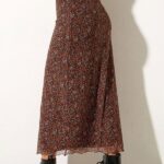 1688813518_Midi-Skirt-For-Fall.jpg