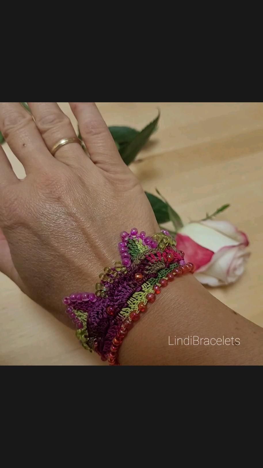 Elegant Beaded Lace Bracelet Cuff: A Stunning Accessory for Any Occasion