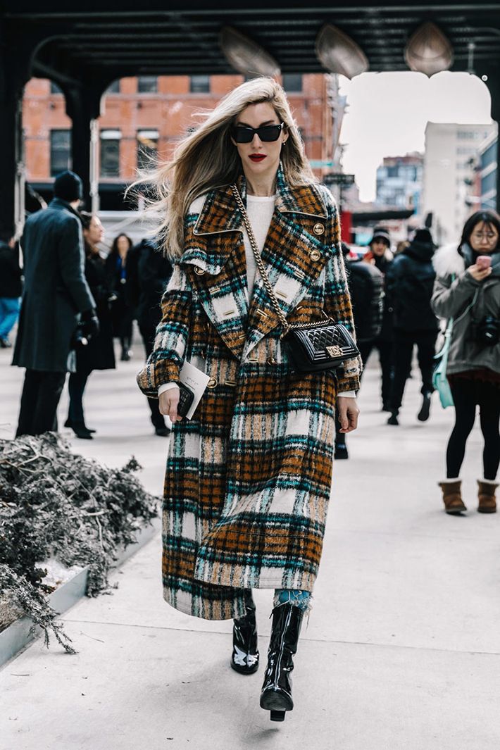 Trendy and Stylish: The Appeal of Fashion’s Oversized Coats