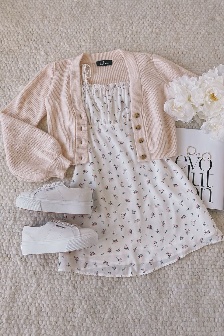 Floral Outfits for Spring