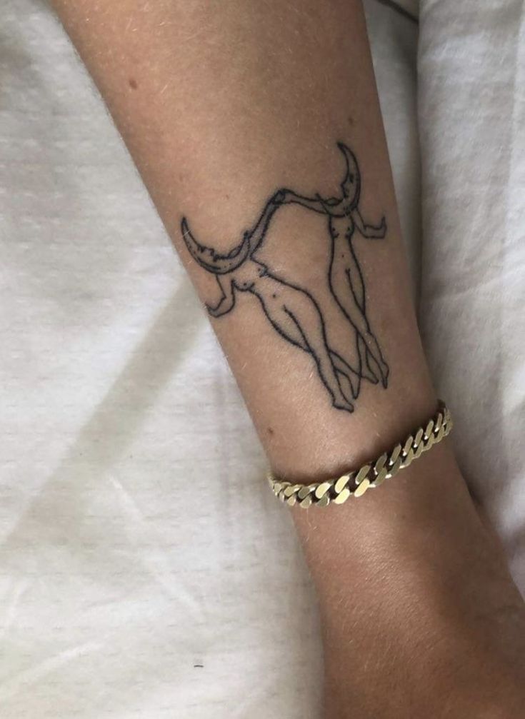 Wild and Playful: Monkey Tattoo Ideas for Women