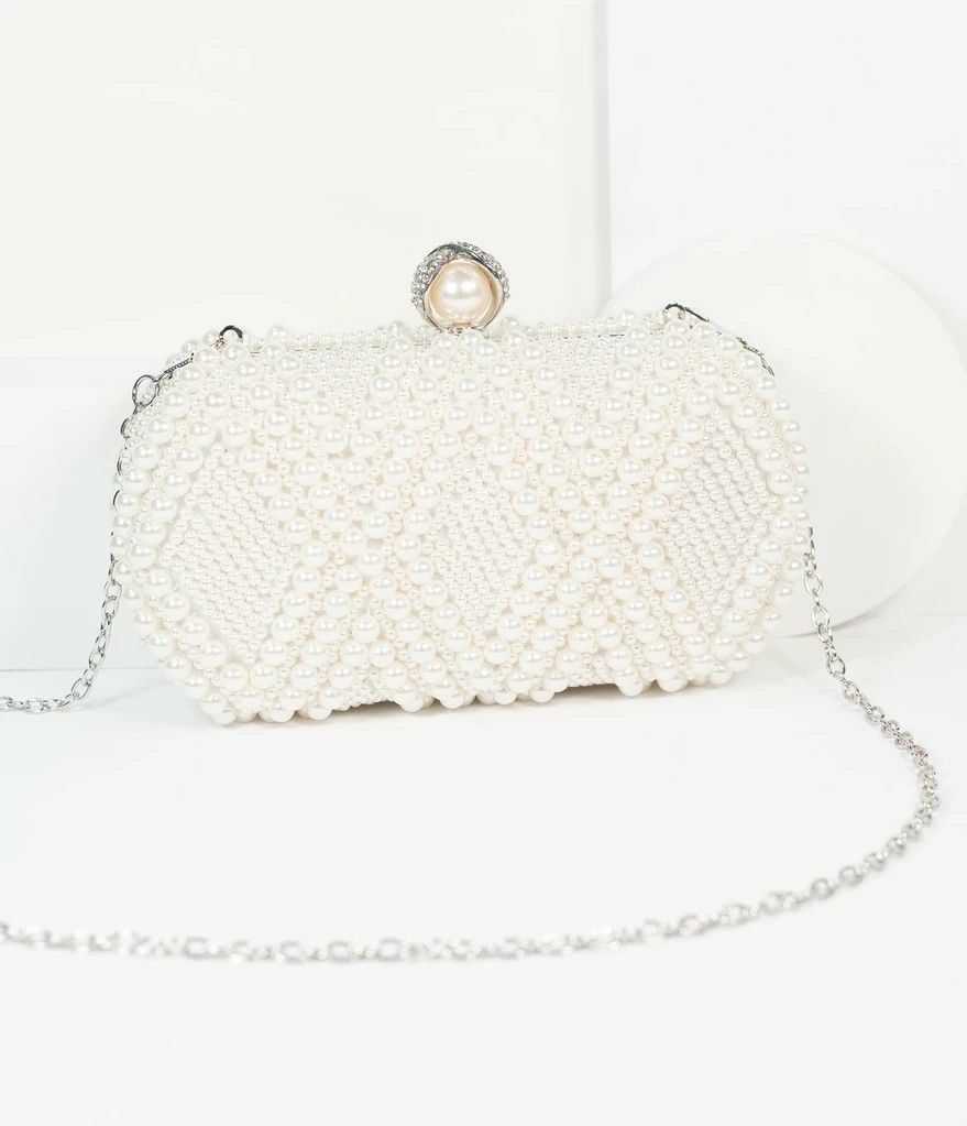 The Perfect Accessories: Clutches to Complete Your Valentine’s Day Look