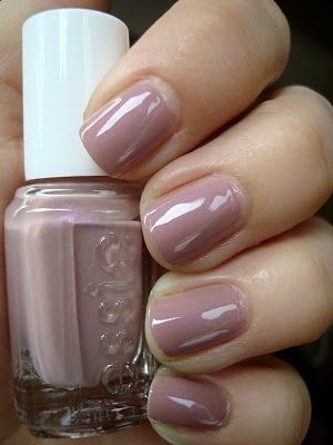 Elegant Nude Manicure for Sophisticated Women