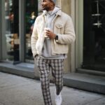1688825474_Men-Outfit-Ideas-With-Plaid-Pants.jpg