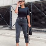 1688833302_Black-Jeans-Outfits.jpg