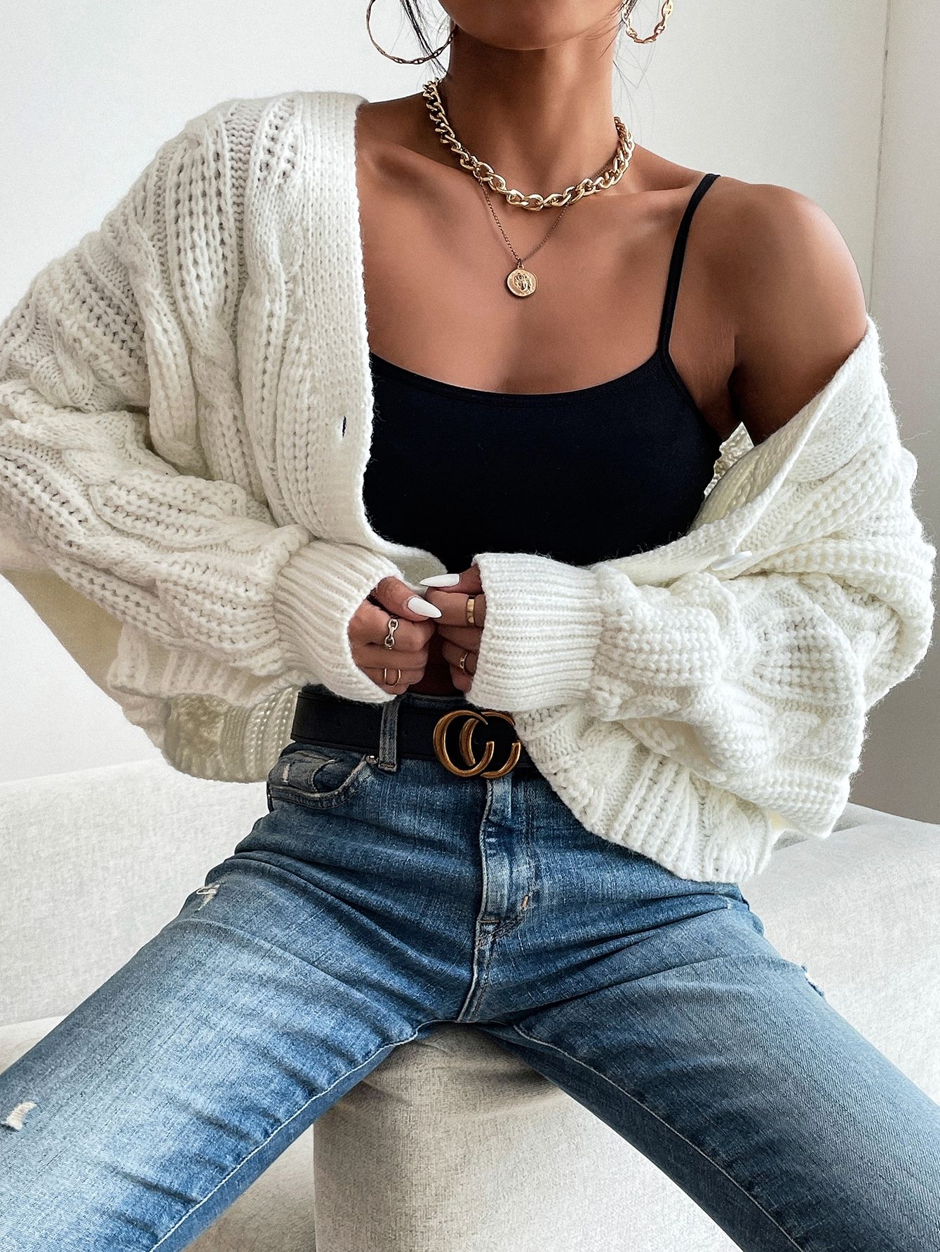 Effortlessly Chic: Styling Cardigans for a Stylish Look