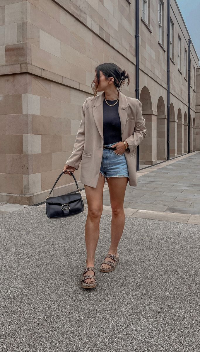 Denim Shorts Outfits For
  Summer