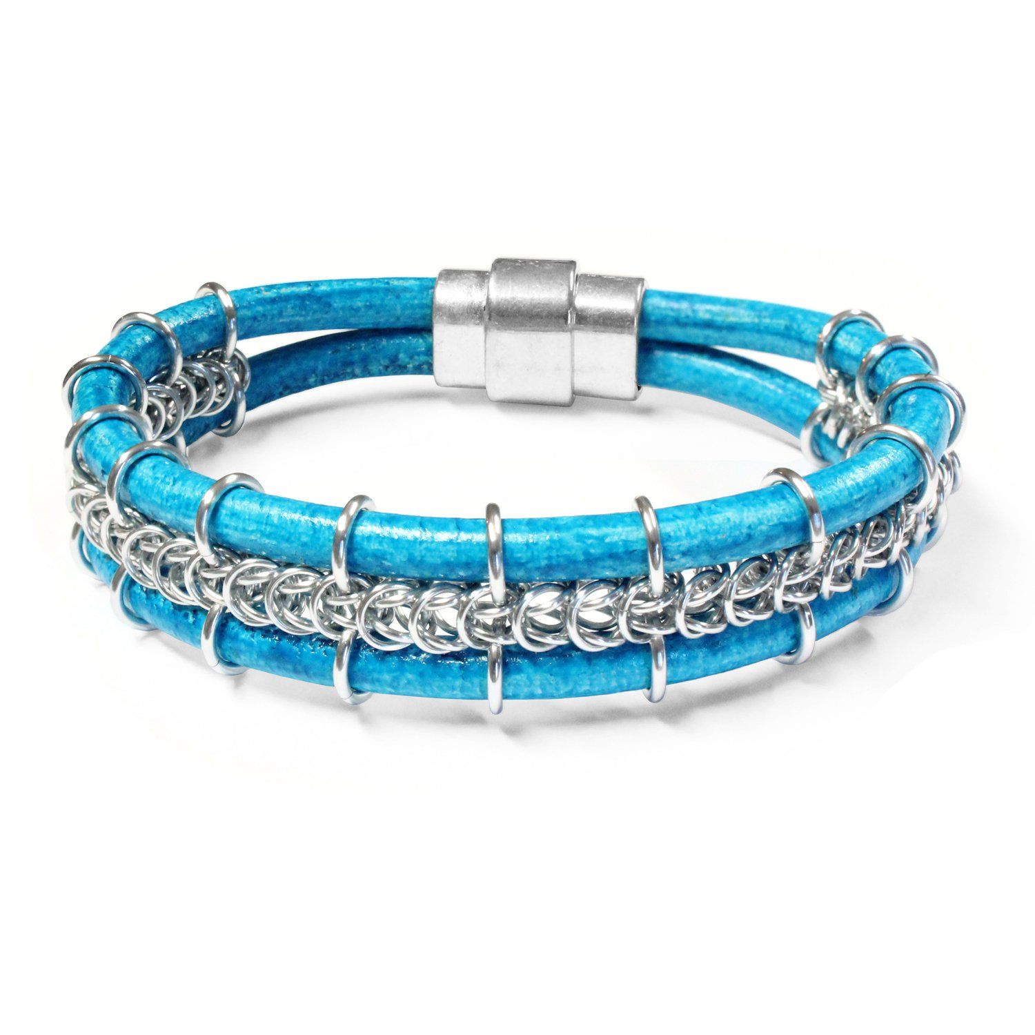 The Timeless Elegance of European Leather Bracelets With Clasps