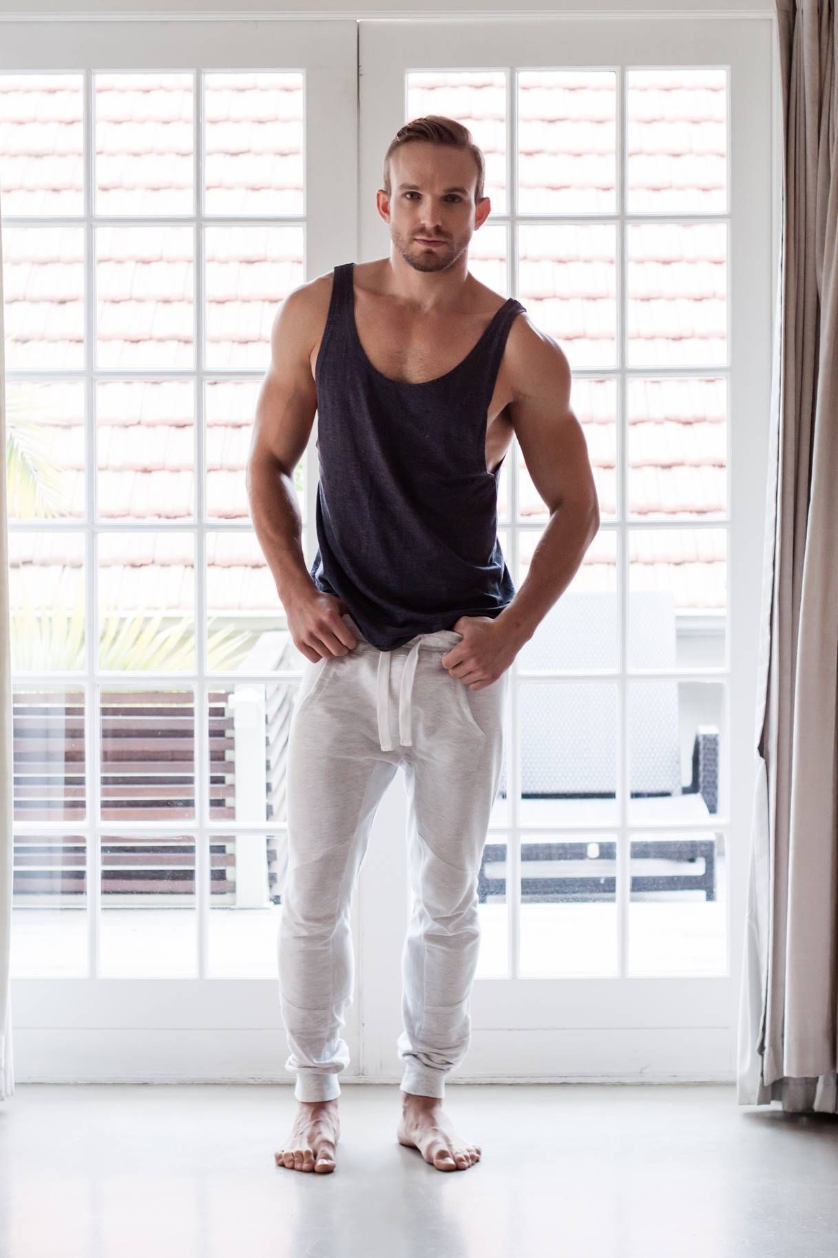The Perfect Addition to Your Summer Wardrobe: Men’s Comfortable Tank Tops