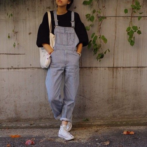 Stylish Ways to Rock a Dungaree Outfit