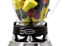 Blending Bliss: Our Review of the Oster Heritage Blender