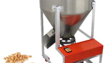 Essential Kitchen Tools for Effortless Cooking and Blending Mastery