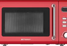 Cooking in Style: Our Review of the Emerson Retro Microwave