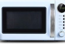 Discovering Retro Charm: Our Take on the VejiA Microwave Oven