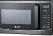 Unpacking the Power: Our Review of the COMMERCIAL CHEF Microwave