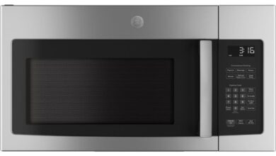 Exploring the GE JVM3162RJSS: A Sleek Microwave for Us