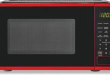 Unpacking Convenience: Our Take on the Red 0.7 cu. ft. Microwave