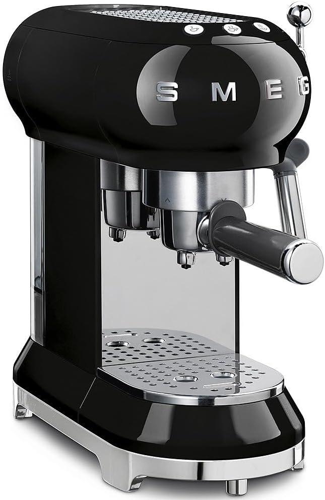 Our ​Take on the Smeg‌ Black ⁤Espresso Machine: Stylish &⁣ Reliable