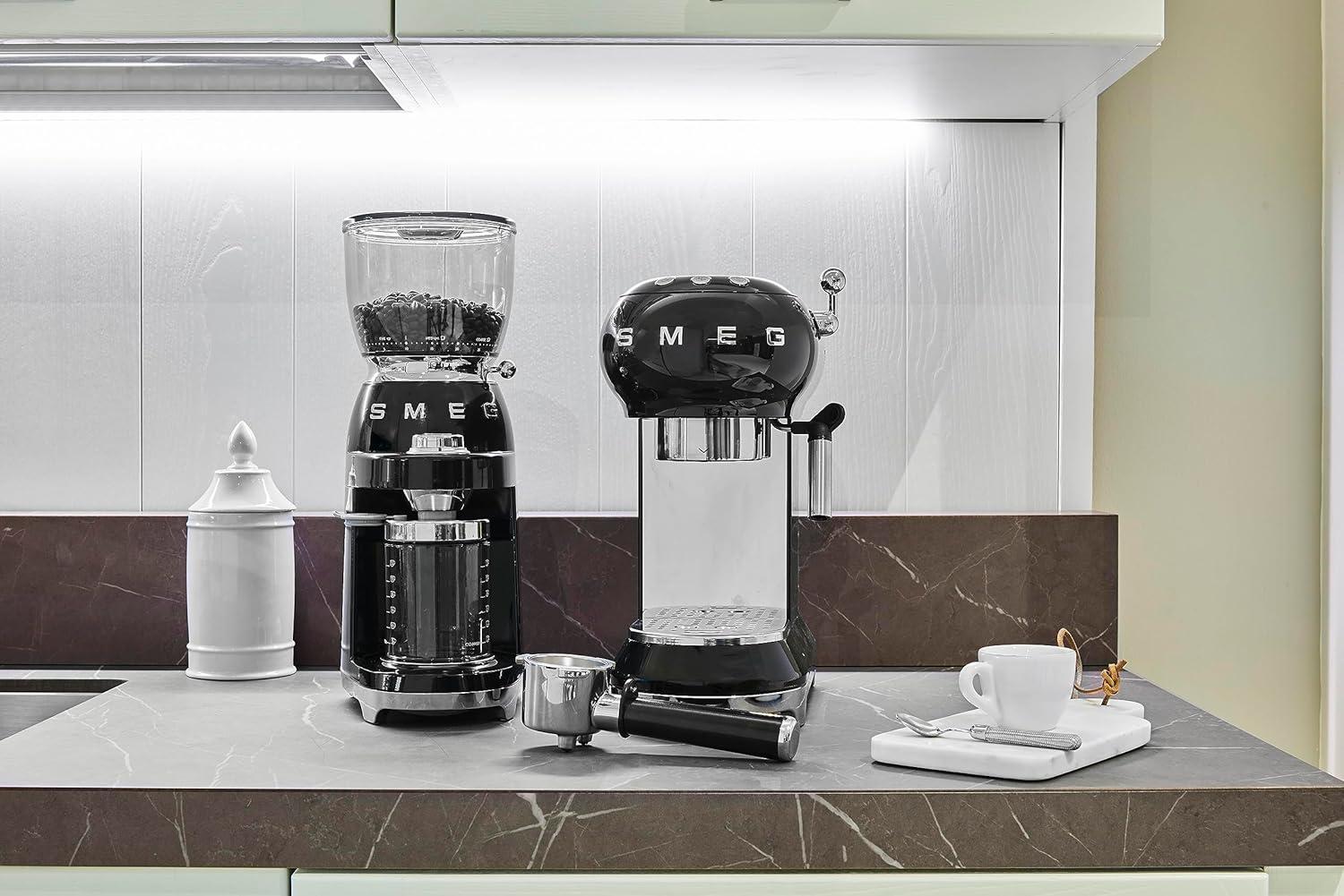 Our Take on the Smeg Black Espresso Machine: Stylish & Reliable