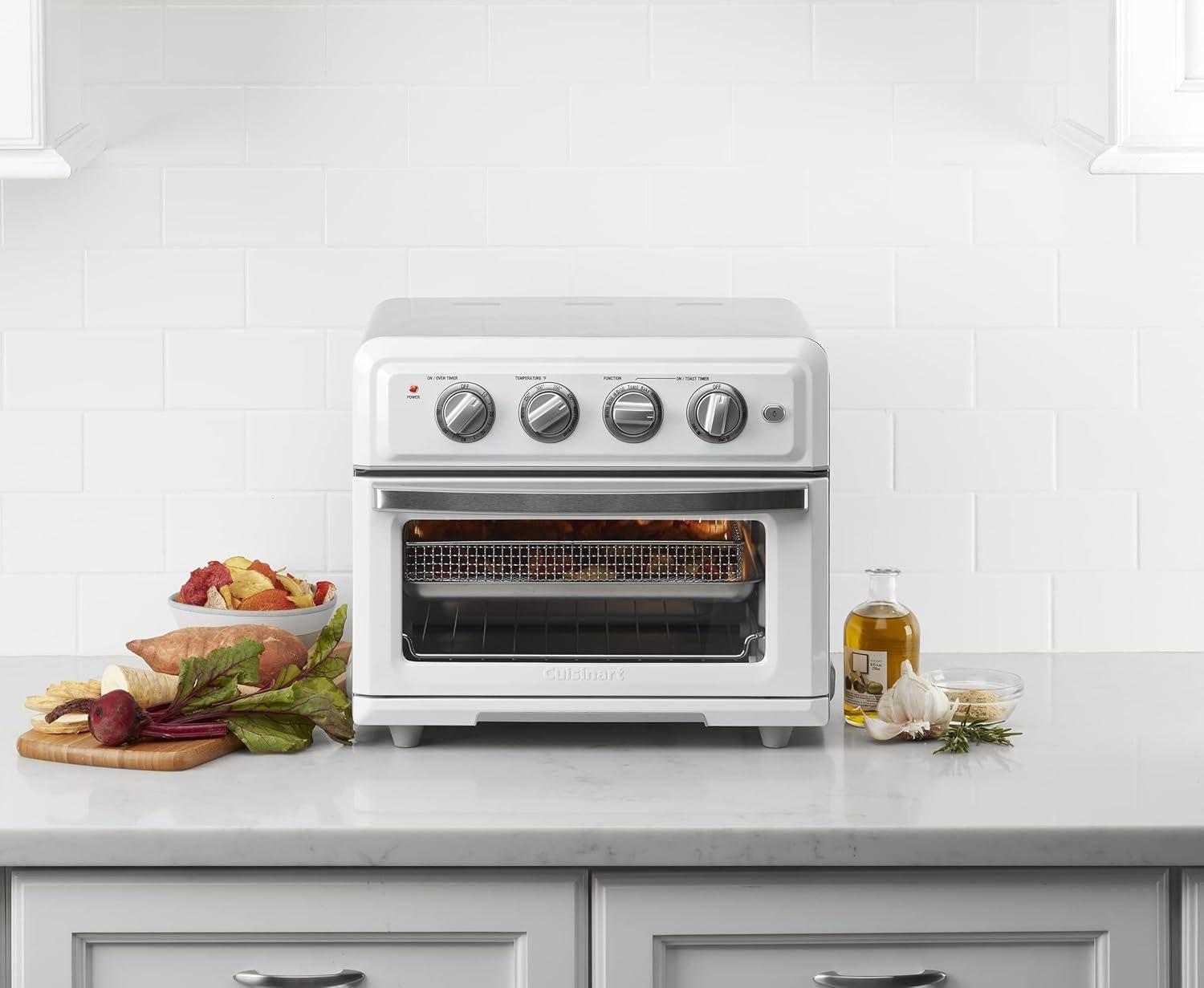 Why We ⁣Love the Cuisinart TOA-60W: Versatile⁢ &‌ Easy Cooking